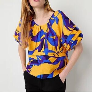 NEW Liz Claiborne Round Neck Elbow Sleeve Blouse